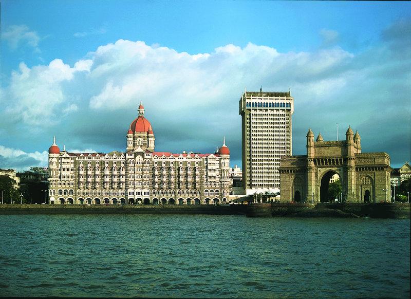 Strand Hotel, Colaba Мумбай Екстериор снимка